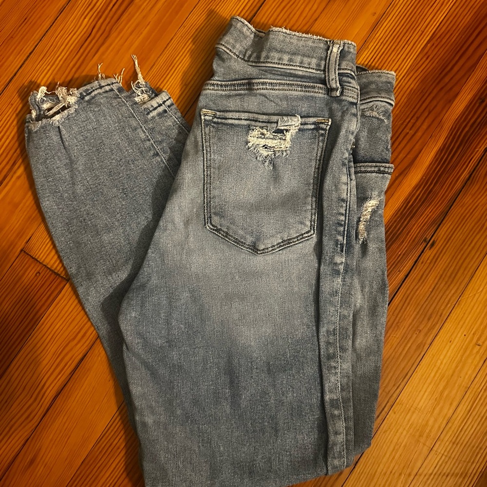 Abercrombie & Fitcb Distressed Jeans